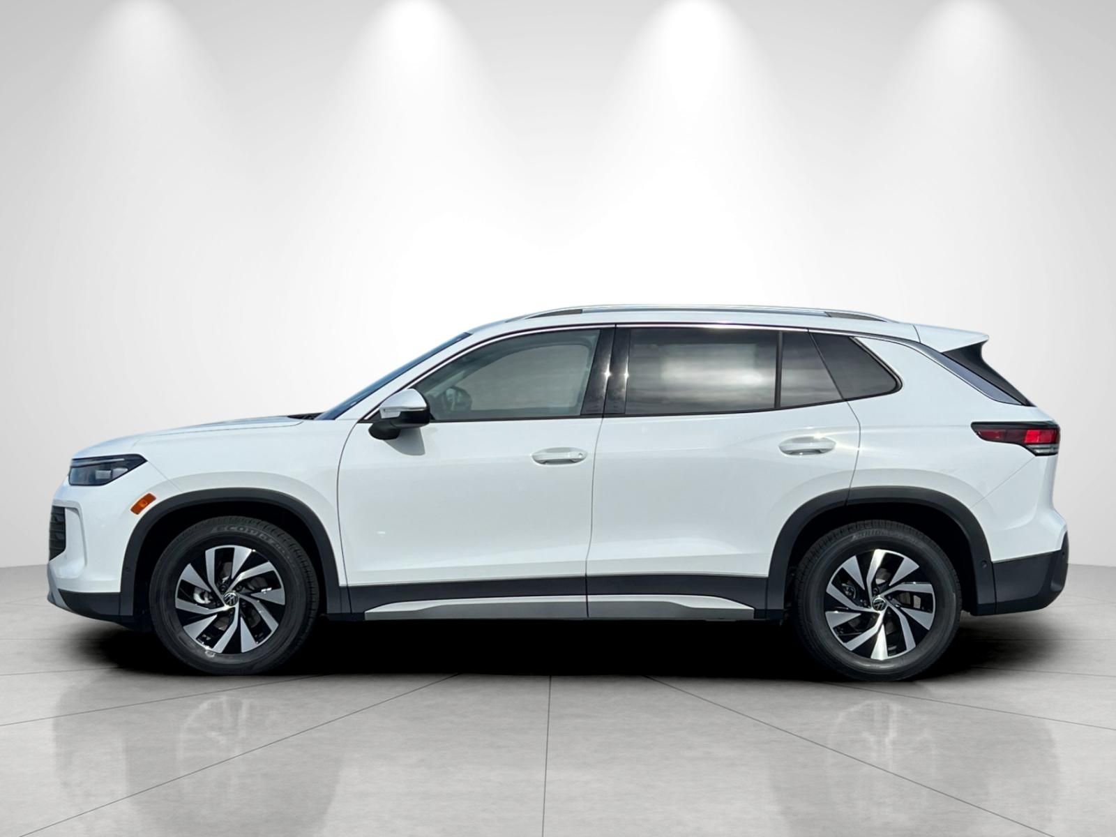 New 2026 Pure White Volkswagen 2.0T S image 2