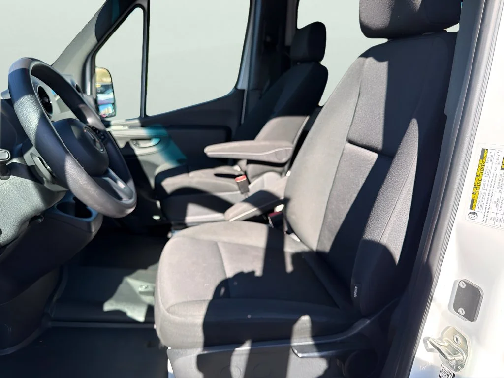 Used 2024 Arctic W Mercedes-Benz Passenger 144 WB image 16