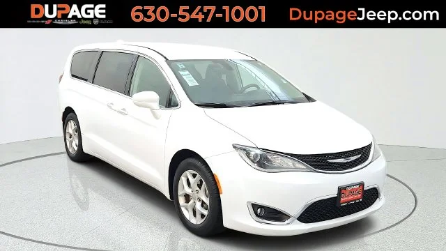 Used 2018 White Chrysler Touring Plus image 1