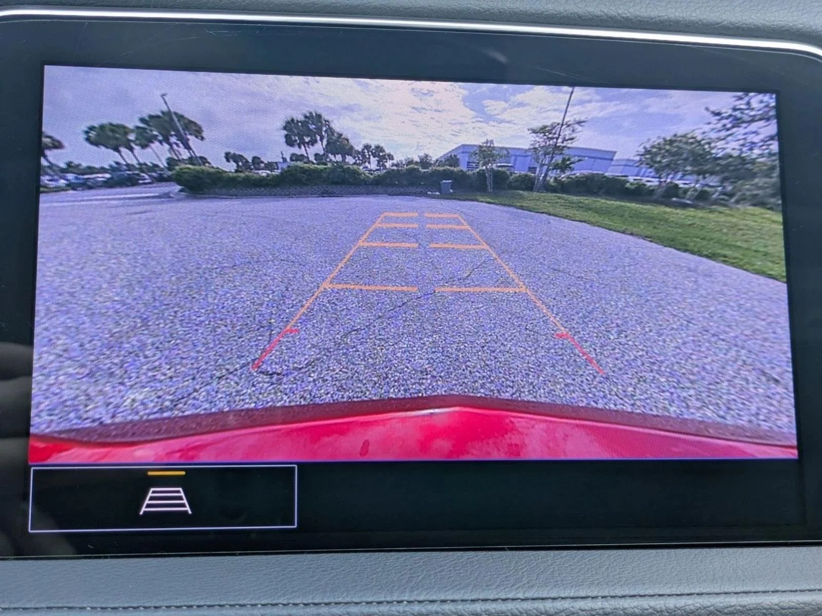 Used 2022 Infrared Tintcoat Cadillac FWD Luxury image 13