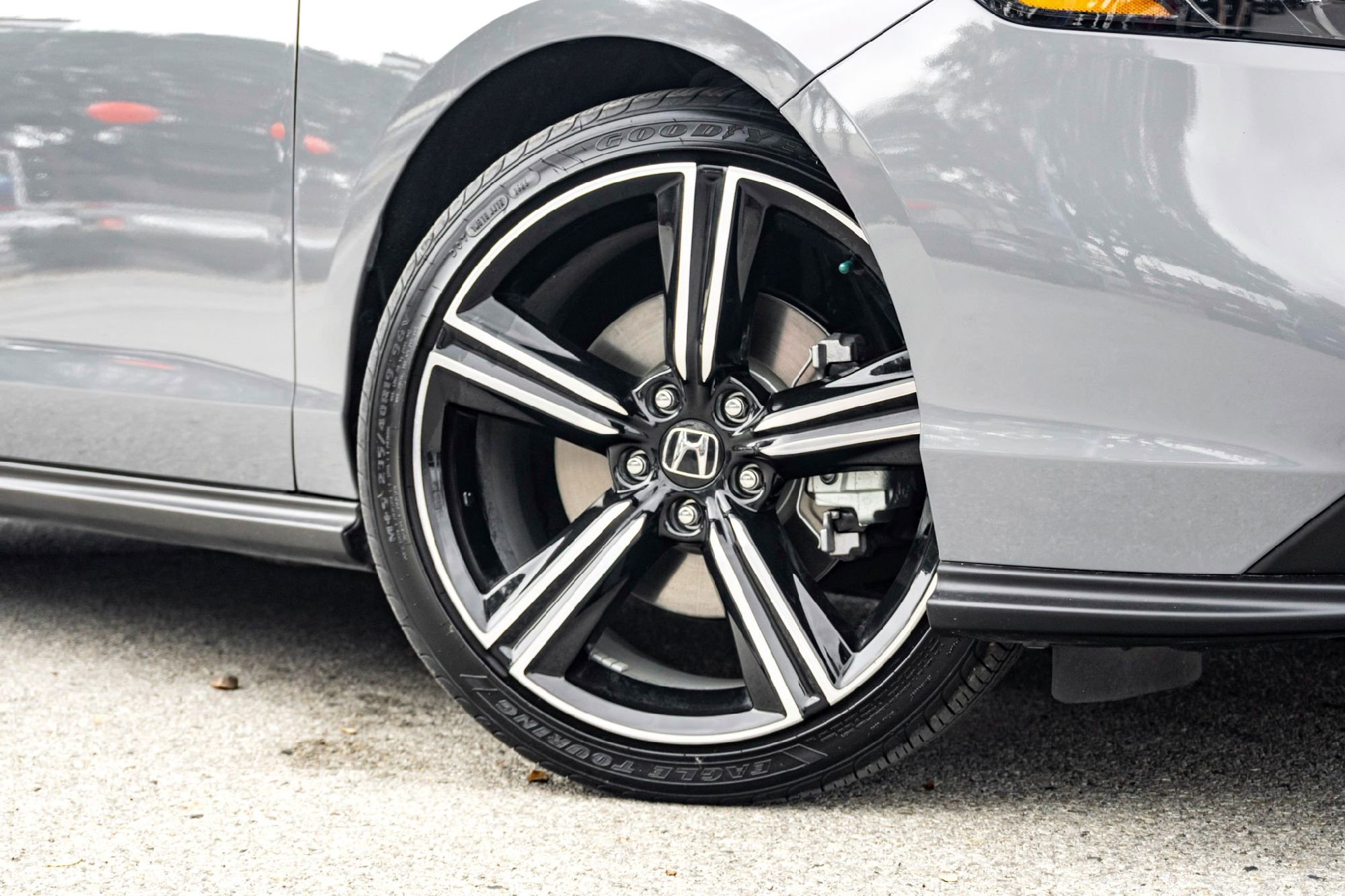 Used 2025 Gray Honda Sport image 2