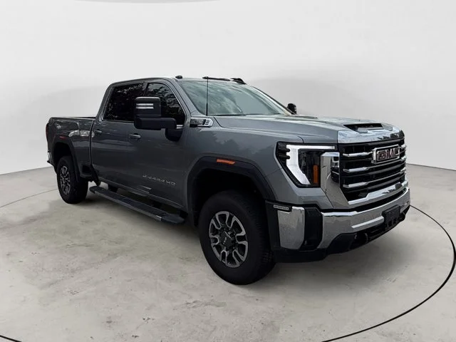 Used 2026 Silver GMC SLE image 5
