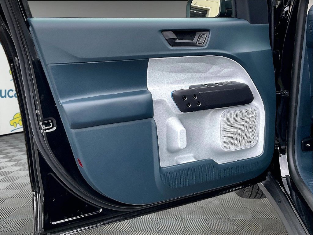 Used 2026 Shadow Black Ford XLT image 9