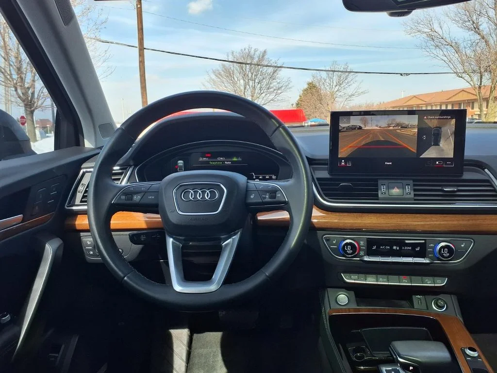 Used 2023 Mythos Black Metallic Audi 40 Premium Plus image 9