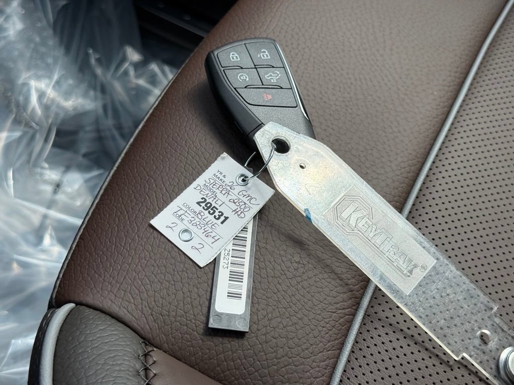 2026 GMC Sierra 2500HD Denali - Photo 35