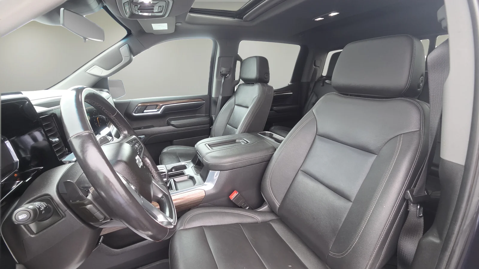 Used 2022 Gray Chevrolet LT Trail Boss image 30