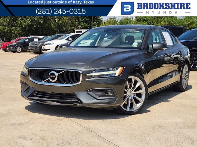 2021 Volvo S60 T5 Momentum