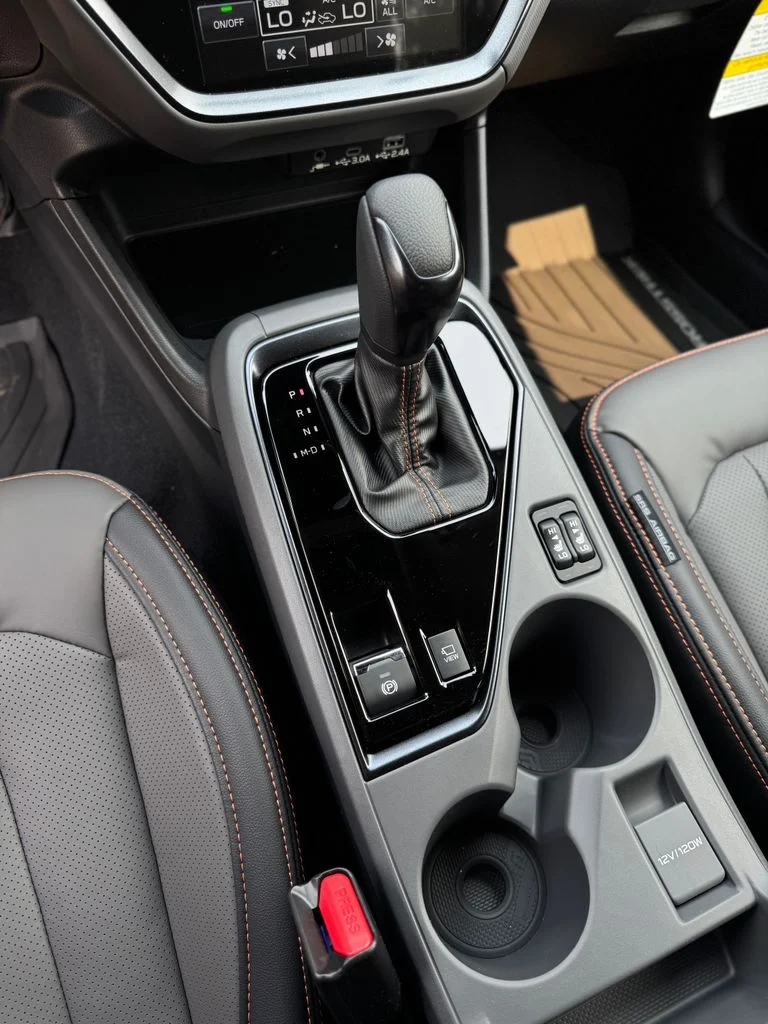 New 2026 MAGNETITE GRAY PEARL Subaru Limited Hybrid image 34