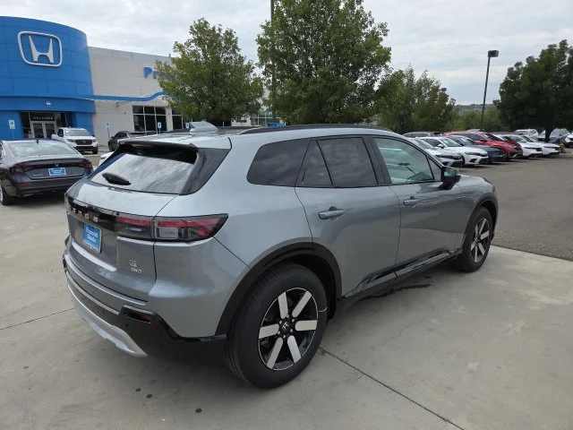 New 2026 Mercury Silver Metallic Honda Touring image 3