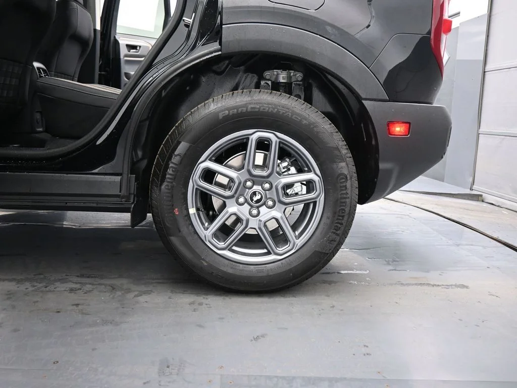 New 2025 Black Ford Big Bend image 18