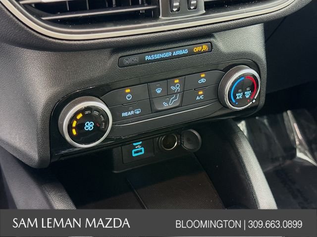 Used 2022 Silver Ford SE image 15
