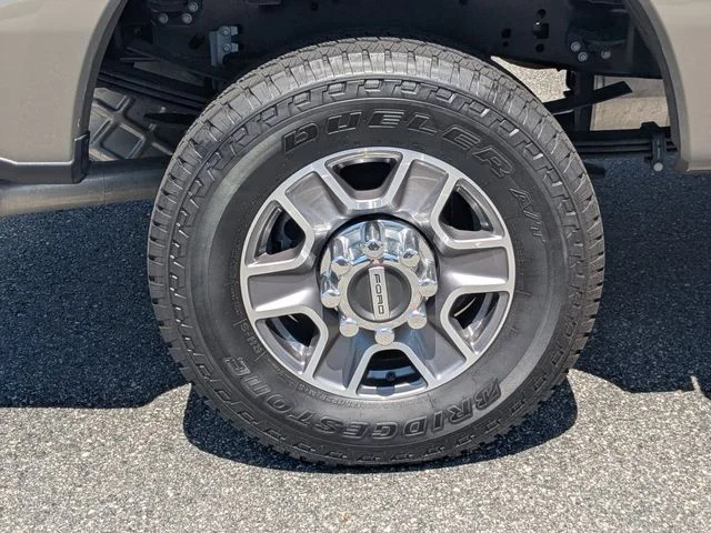 2026 Ford F-350 Super Duty Lariat - Photo 12