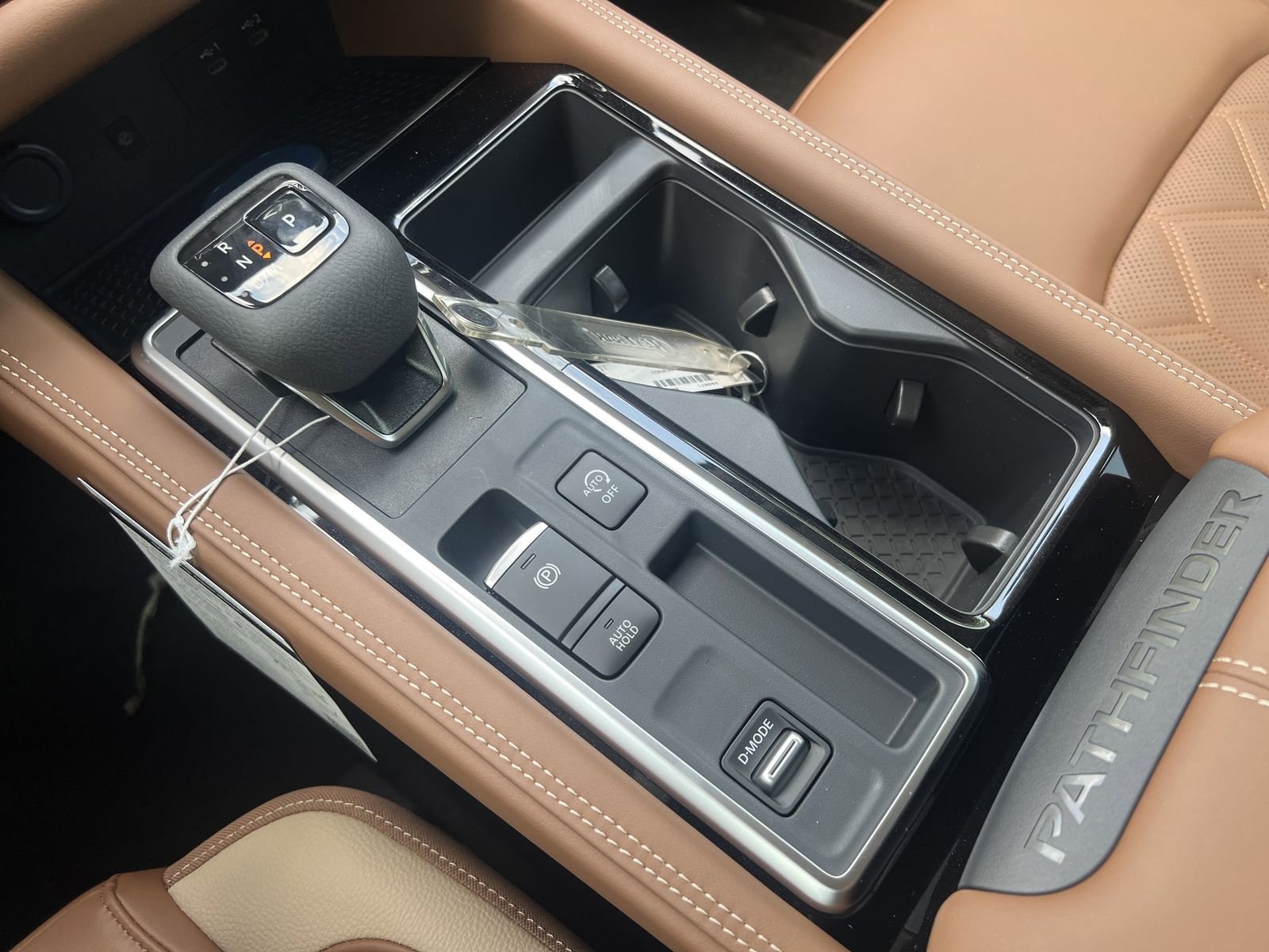 New 2026 Gray Nissan Platinum image 8