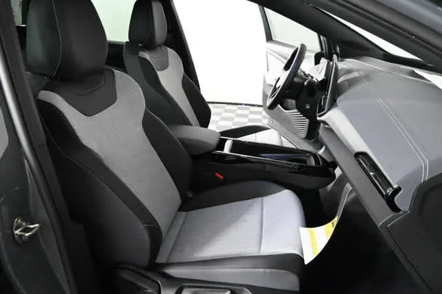 New 2026 Pure Gray Volkswagen Pro image 14