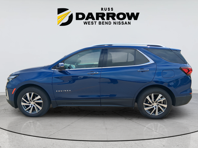 Used 2022 Blue Chevrolet Premier image 2