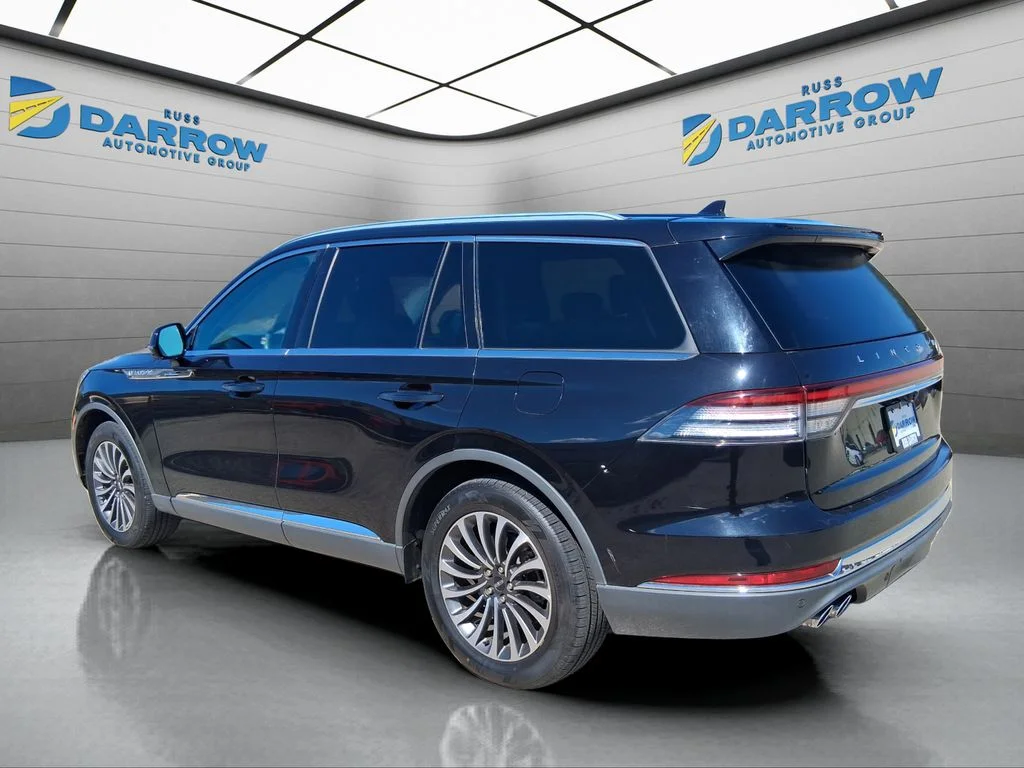 Used 2020 Black Lincoln Reserve image 3