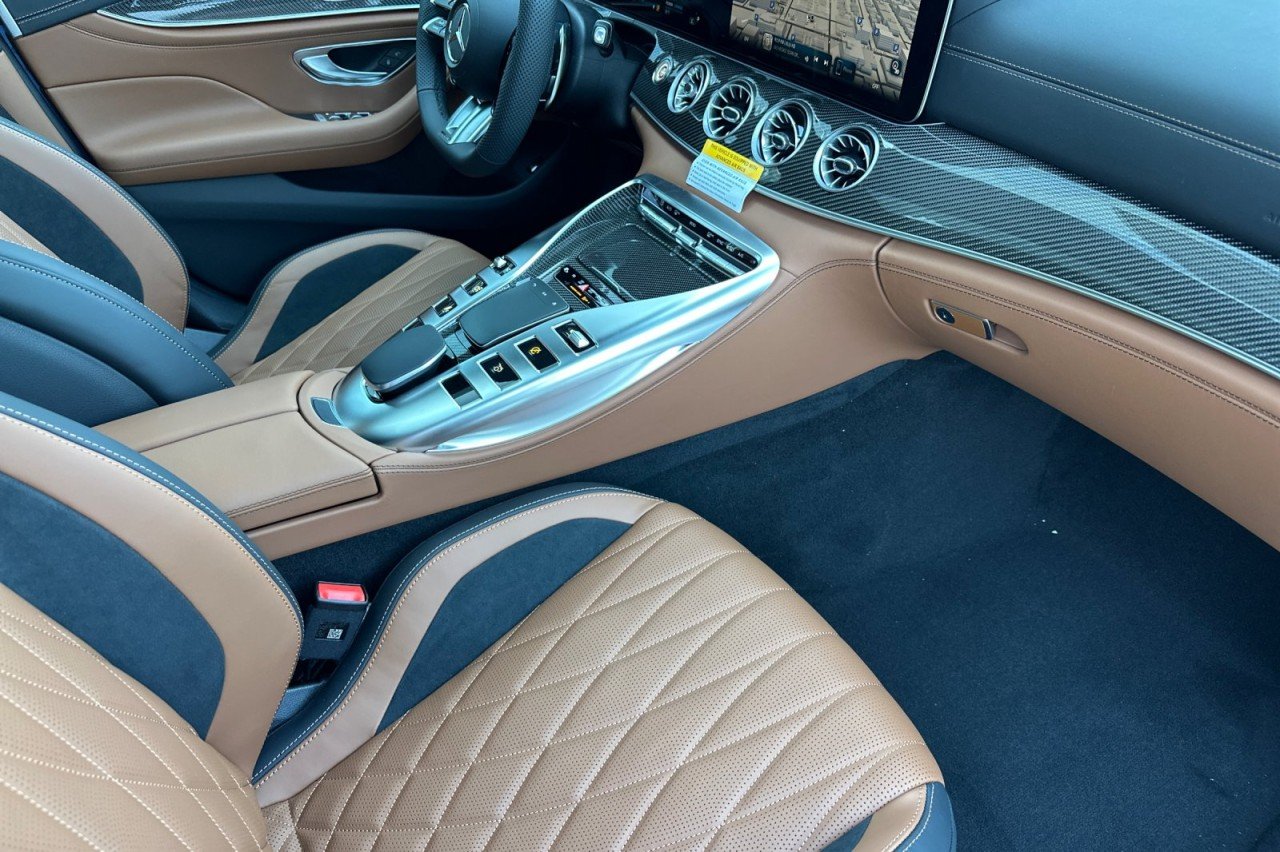 New 2026 MANUFAKTUR Starling Blue Magno Mercedes-Benz AMG® GT 43 4-Door Coupe image 14