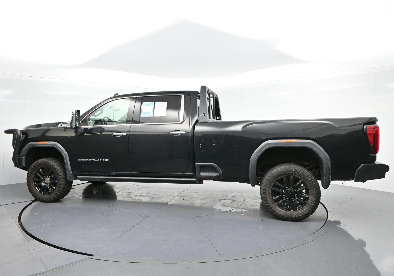 Used 2021 Ebony Twilight Metallic GMC Denali image 5