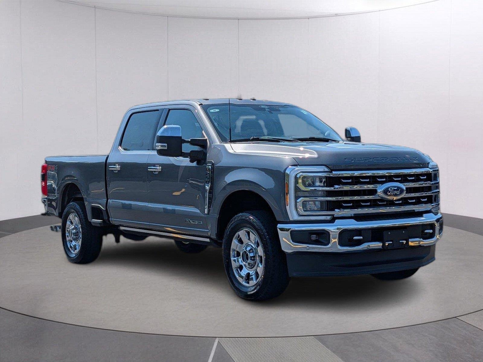 Used 2024 Carbonized Gray Ford Lariat image 8