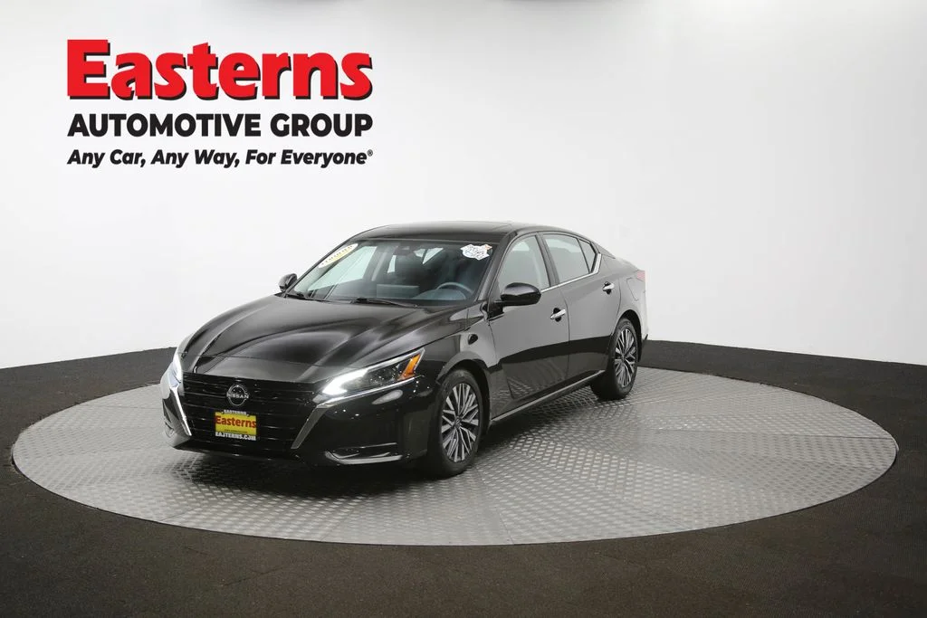 Used 2023 Black Nissan 2.5 SV image 53