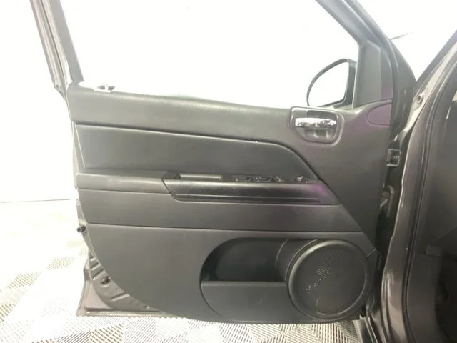 Used 2016 Gray Jeep Sport image 12