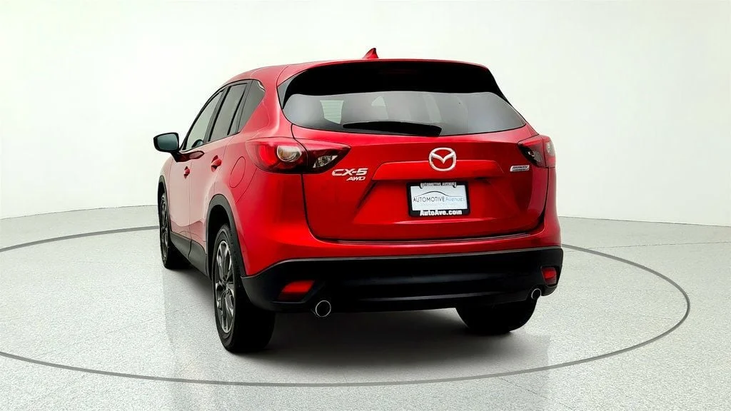 Used 2016 Soul Red Metallic Mazda AWD 4dr Automatic Grand Touring image 6