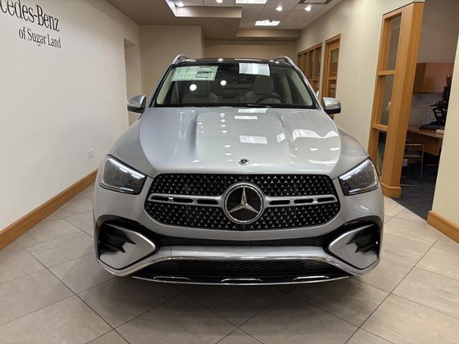 New 2026 Cirrus Silver Metallic Mercedes-Benz  image 2