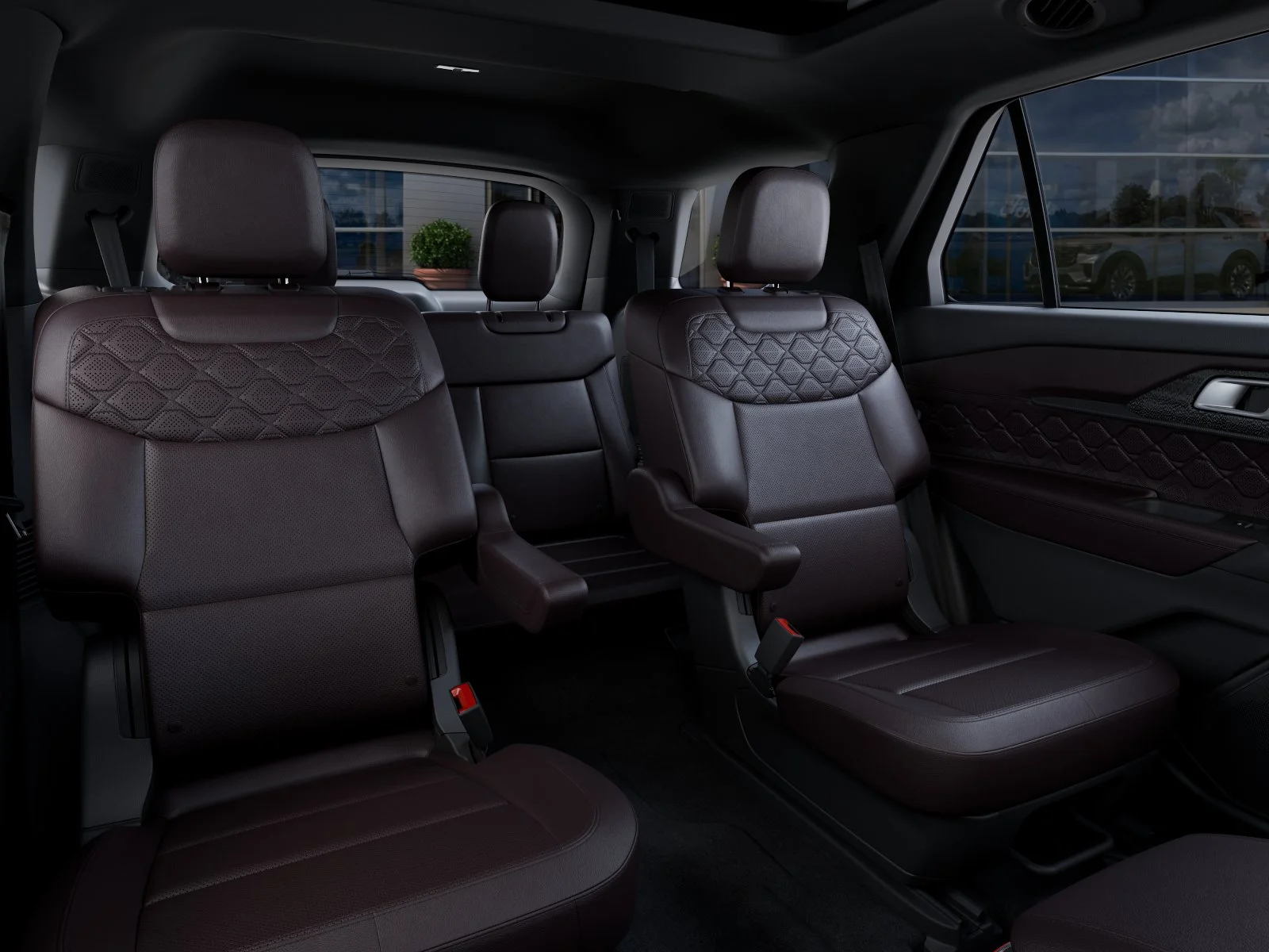 New 2027 Star White Metallic Tri-Coat Ford Platinum™ image 59