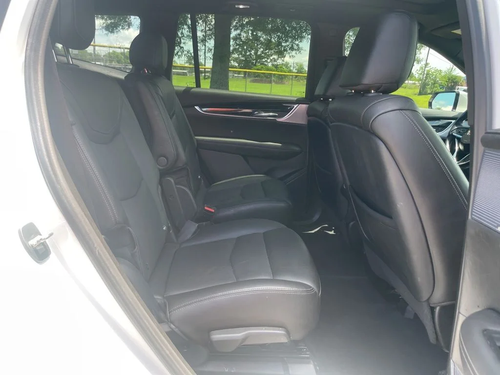 Used 2023 White Cadillac Premium Luxury image 16