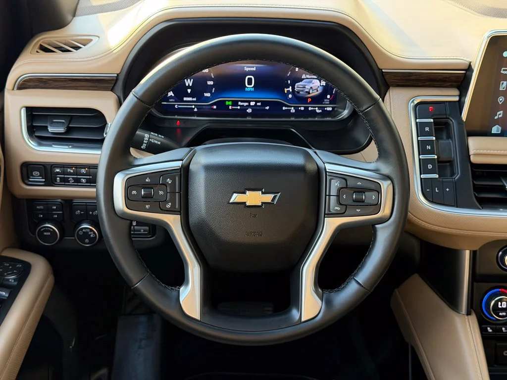 Used 2023 Gray Chevrolet Premier image 17