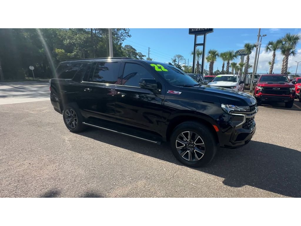 Used 2022 Black Chevrolet Z71 image 3