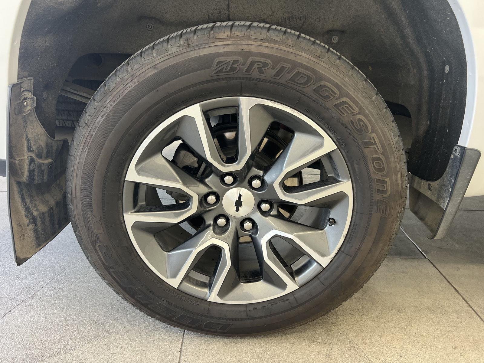 2022 Chevrolet Silverado 1500 RST - Photo 9