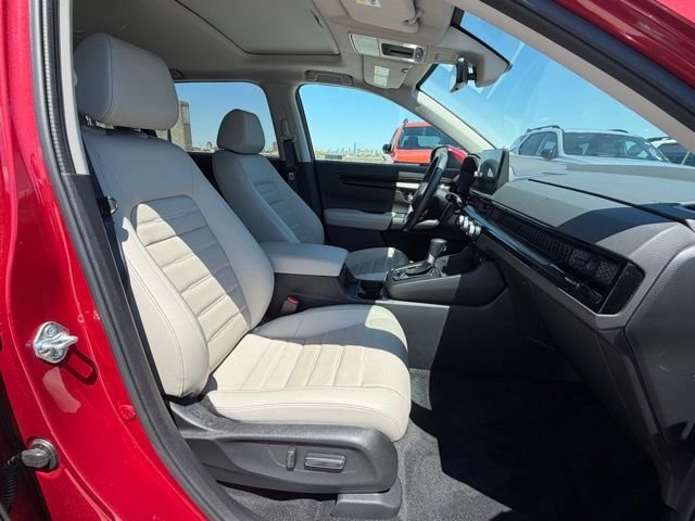 Used 2024  Honda EX-L image 17