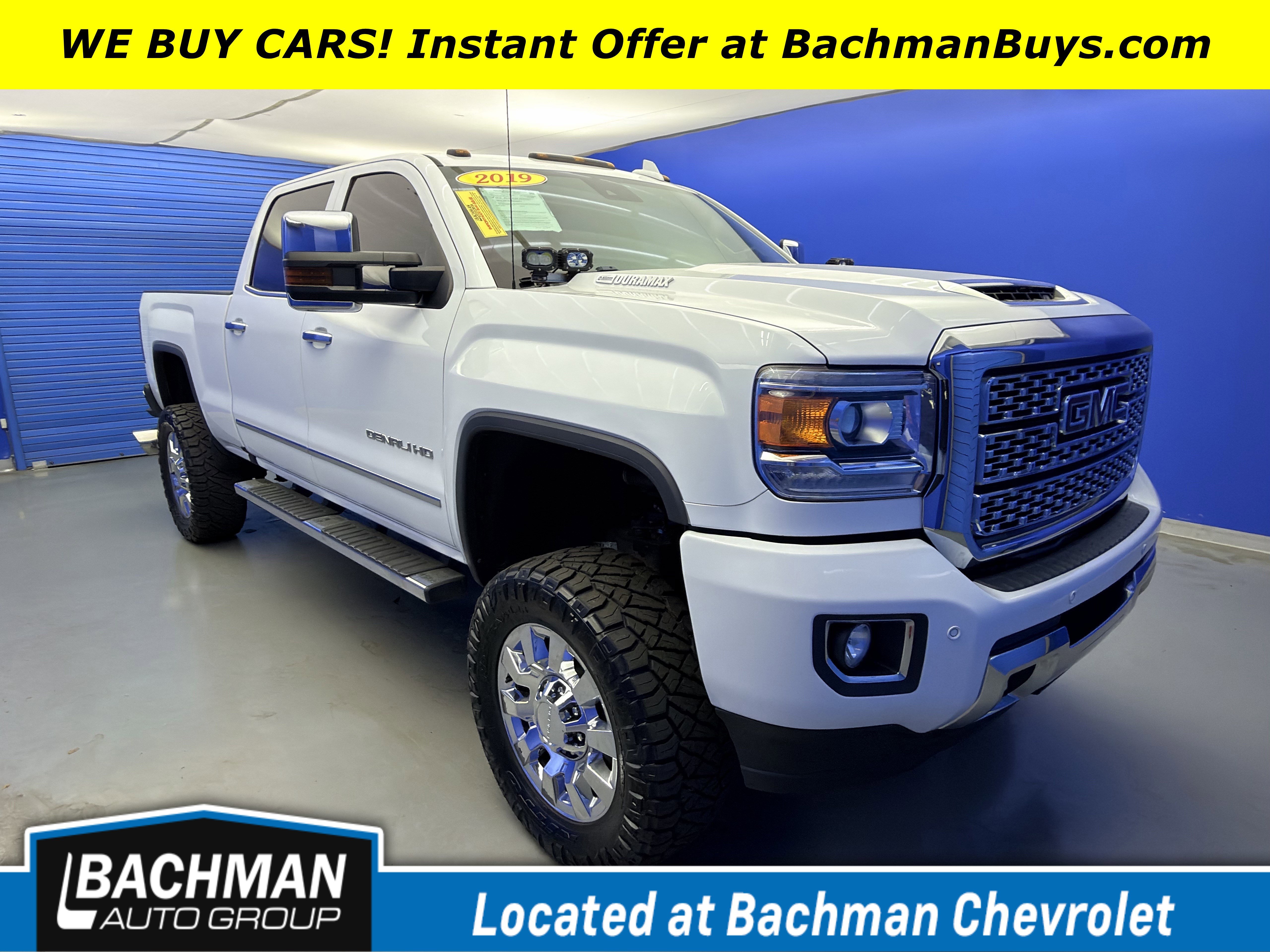 2019 GMC Sierra 4WD Crew Cab Standard Box Denali's photo