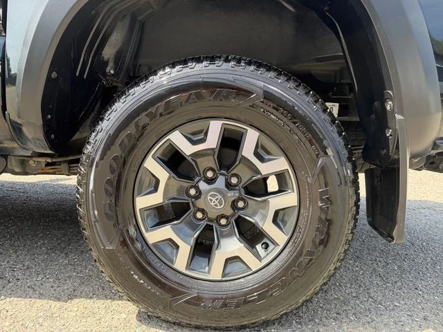 Used 2022 Midnight Black Metallic Toyota TRD Off-Road image 23
