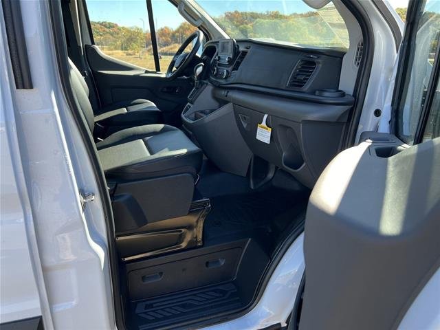 Used 2024 Oxford White Ford 350 image 30