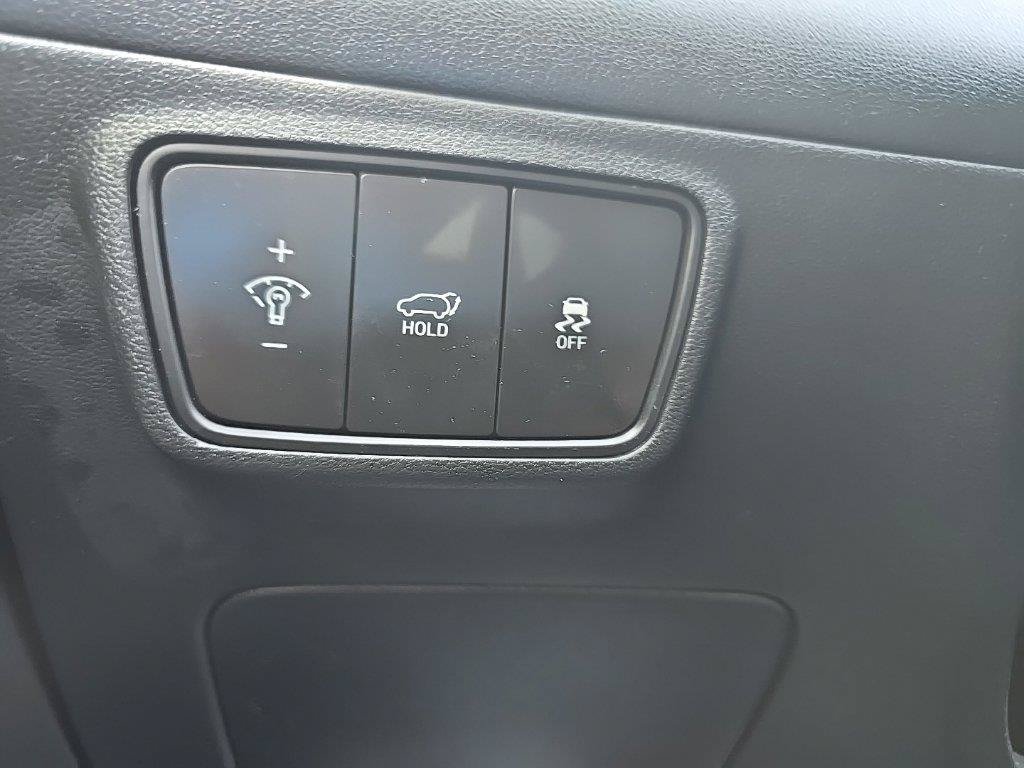 Used 2023 Black Hyundai SEL image 22