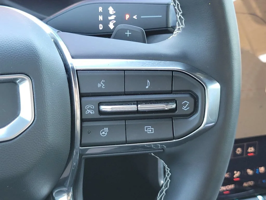 Used 2026 Glacier White Tricoat GMC Denali image 30
