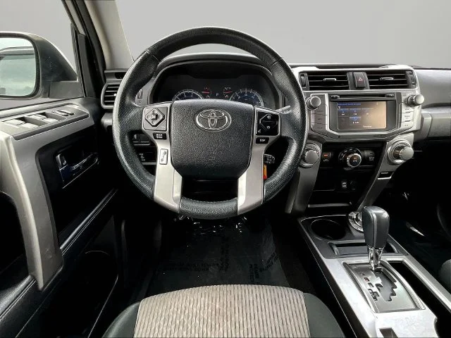 Used 2019 Silver Toyota SR5 image 8