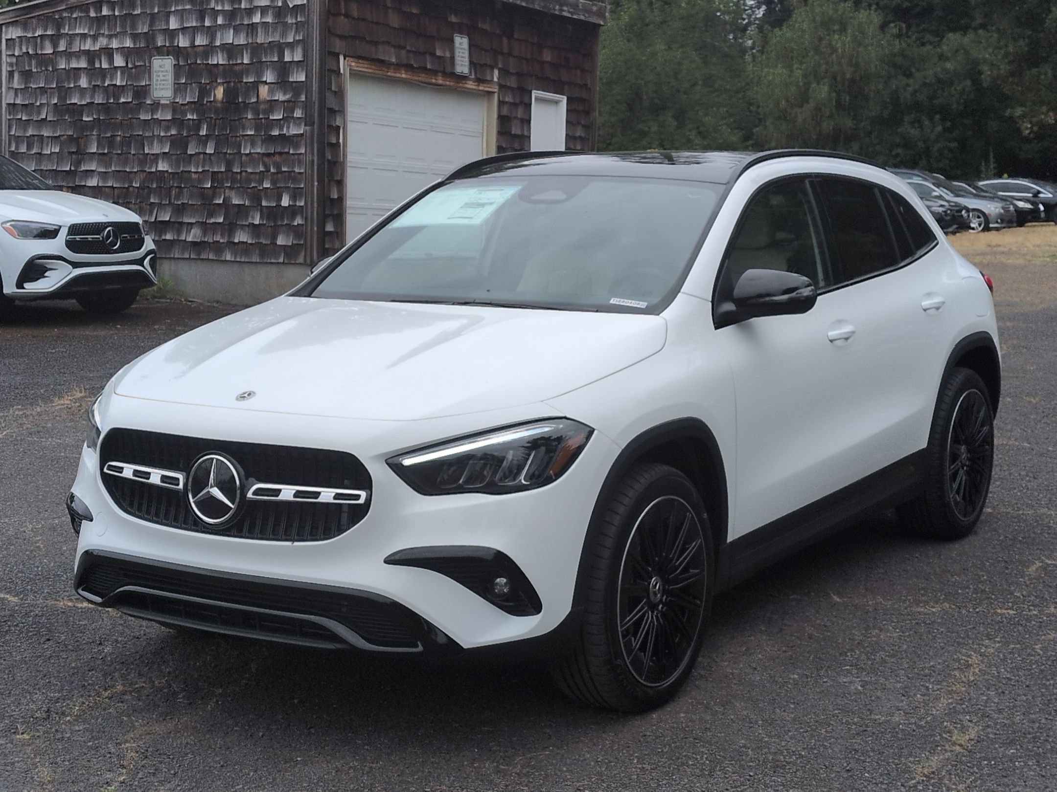 New 2026 Polar White Mercedes-Benz GLA 250 image 37