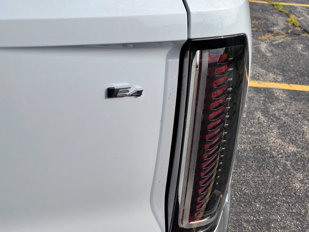 2027 Cadillac VISTIQ Premium Luxury - Photo 15