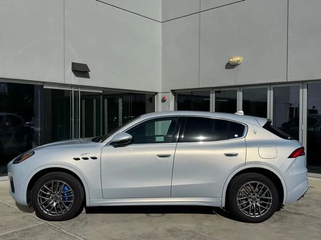 Certified Used 2023 Bianco Astro Maserati GT image 5