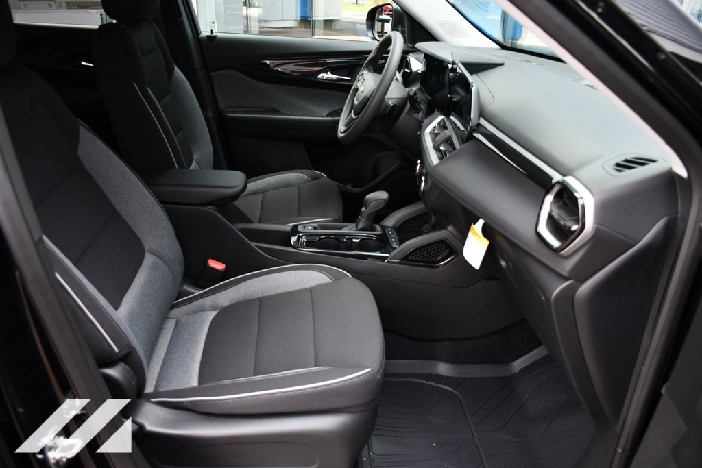 2026 Chevrolet Trailblazer LS - Photo 28