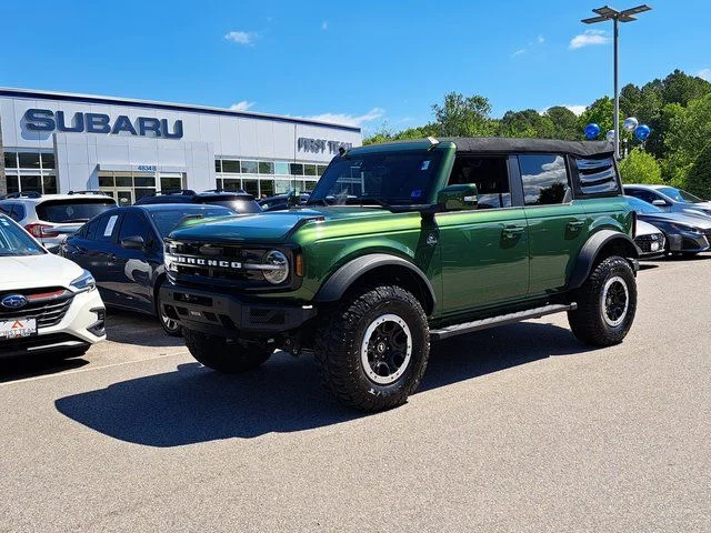 2023 Ford Bronco Outer Banks 4x4's photo