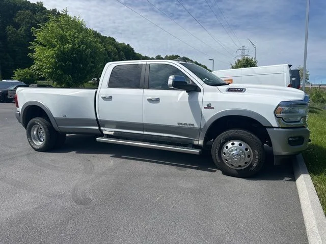 2021 RAM 3500 Laramie 4X4 Crew Cab LWB's photo