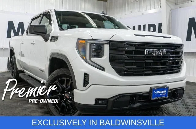Used 2024 Summit White GMC Elevation image 1
