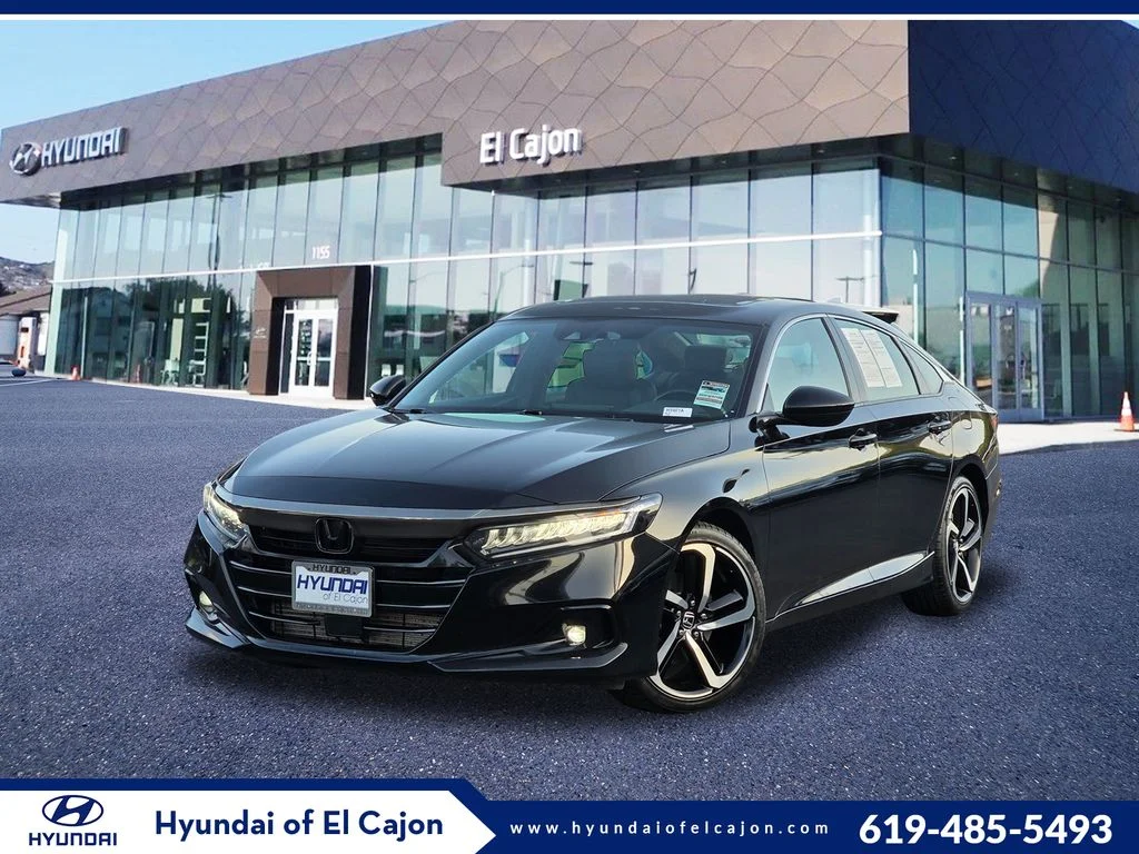 Used 2021  Honda Sport 2.0T image 1
