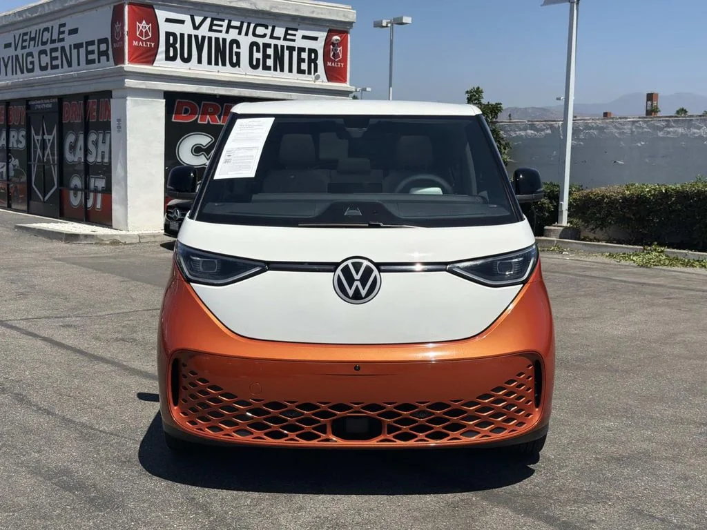 Used 2025 Energetic Orange Volkswagen 1st Edition image 2