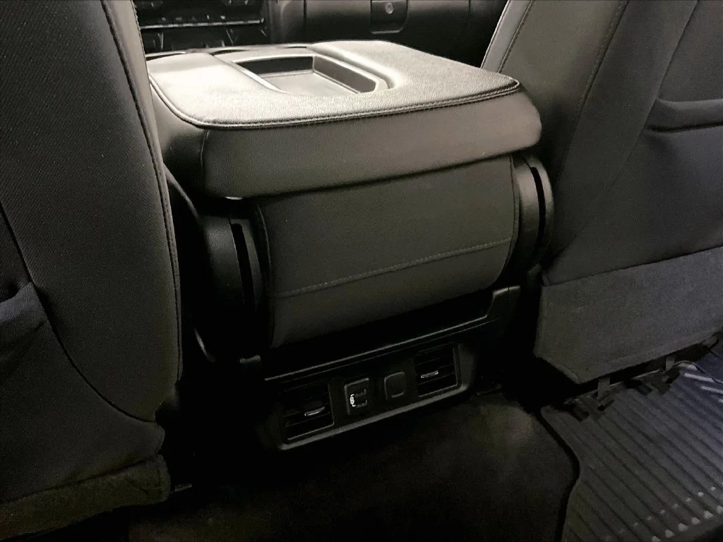 Used 2019 Black Chevrolet LT image 11