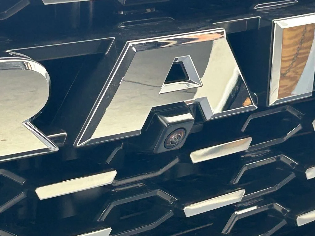 New 2026 Granite Crystal Metallic Clear-Coat Exterior Paint RAM Tungsten image 51